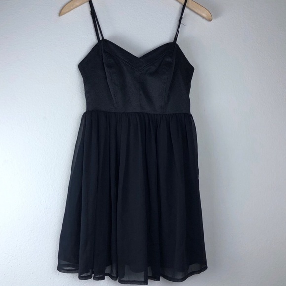 Walter Baker Dresses & Skirts - Walter by Walter Baker Lined Mini Dress XS